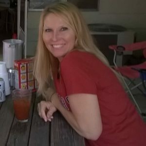 Meet your Posher, Rolanda